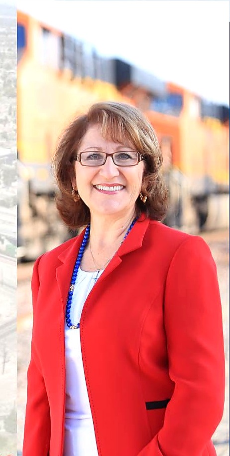 Majority Leader Eloise Gomez Reyes portrait